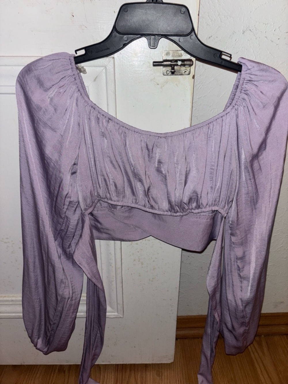 Windsor Lavender Long-Sleeve Cropped Peasant Top